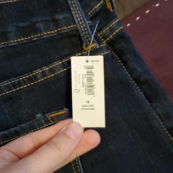 Jeans - Picture 4 of 4